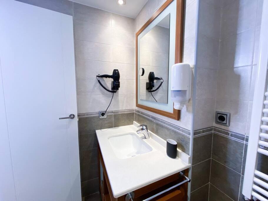 Espectacular Apartamento Con Vistas En Escaldes - 10Min Caminando Al Centro - Parking Gratis L By Bonesvacances Eksteriør bilde